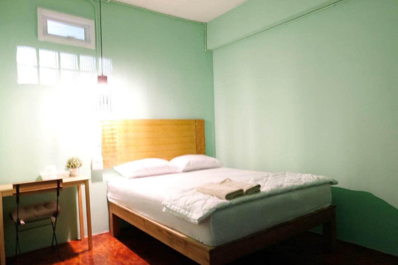 Charming House Hostel Phra Nakhon Si Ayutthaya Exterior photo