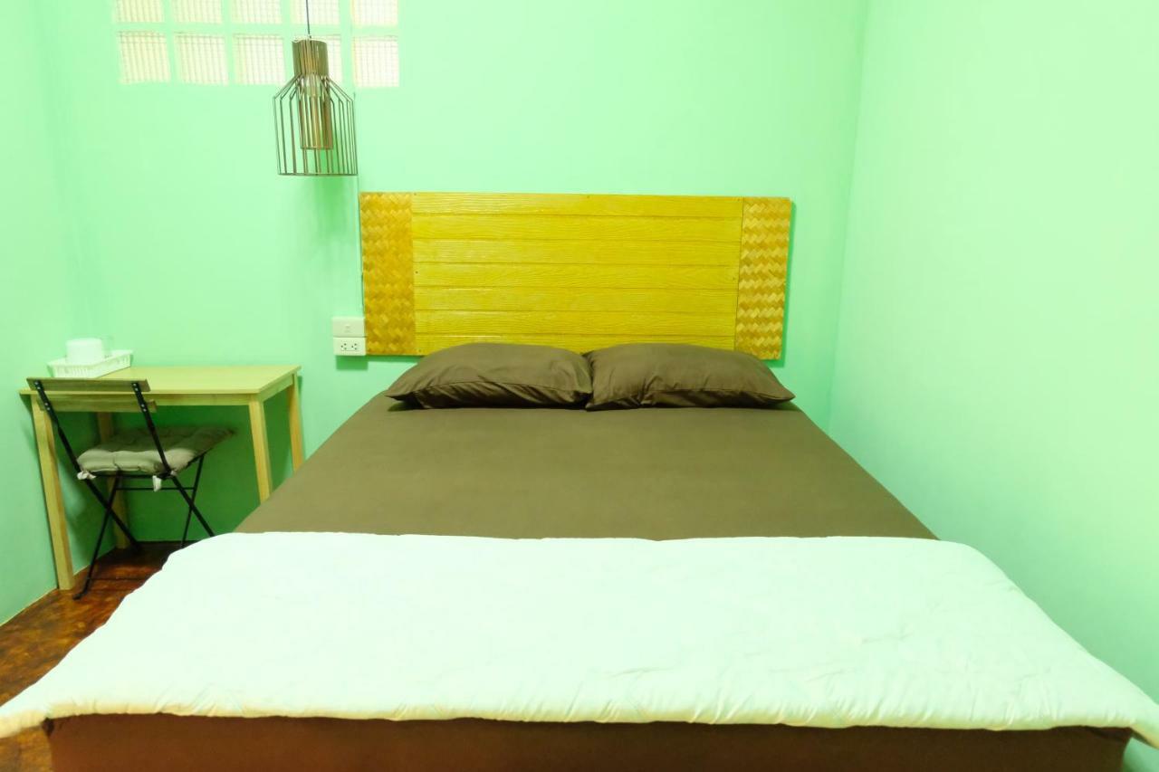 Charming House Hostel Phra Nakhon Si Ayutthaya Exterior photo
